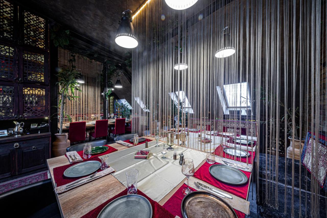 Atrium Konak Novi Sad Esterno foto